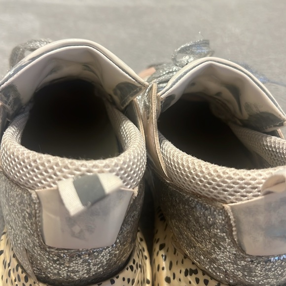 Steve Madden - J Cliff sneakers, well-worn, size 5, pink sparkle - Picture 5 of 6